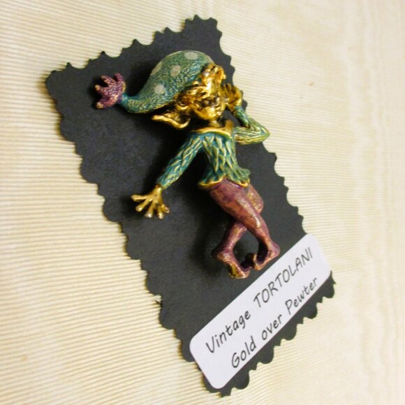 TORTOLANI 24KGP Enamel Pixie Elf Brooch~ DESIGNER Teal Plum Gold Figural Elf Pin - Picture 10 of 14